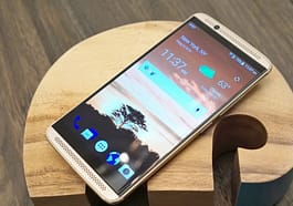 ZTE Axon 7