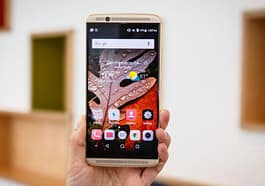 ZTE Axon 7