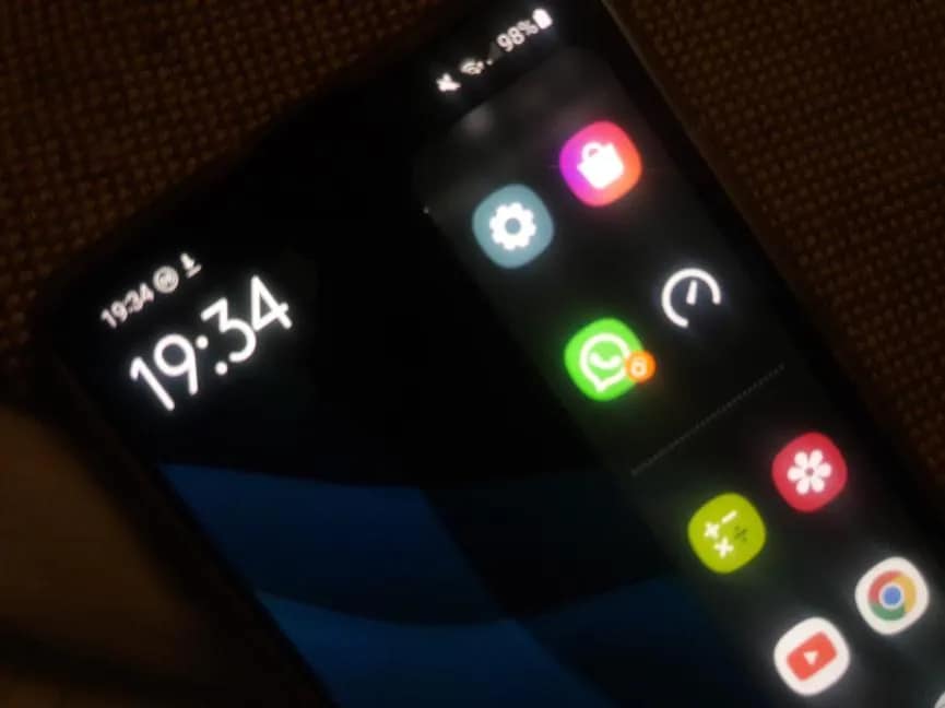 paneles Edge barra lateral derecha