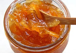 prerarar el te coreano Yujacheong