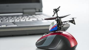 Aparece en el mercado un mini helicóptero a control remoto Nano-Falcon 10 Nano Falcon