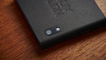 NuAns-Neo con Windows 10 Mobile