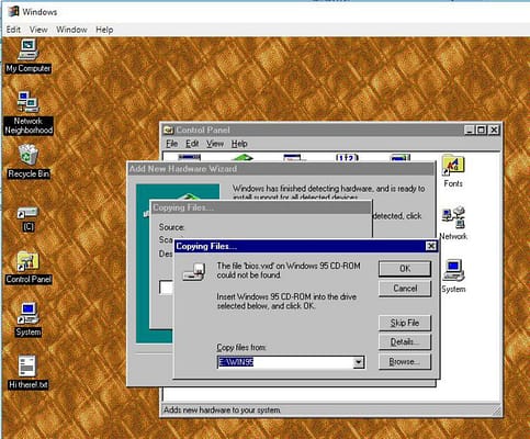 Instalar Windows 95 en Windows 10