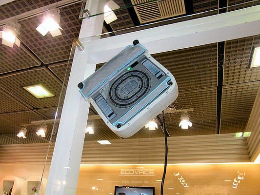 Robot que limpia las ventanas